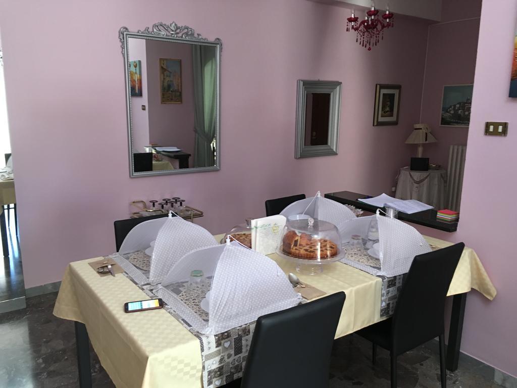 Laura Bed and Breakfast Pescara Esterno foto